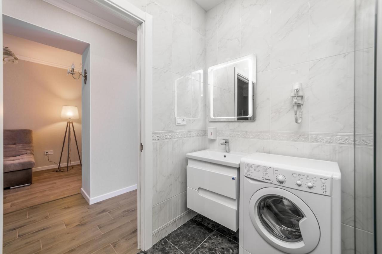20 Deribasivska Design Apartment Odessa Dış mekan fotoğraf